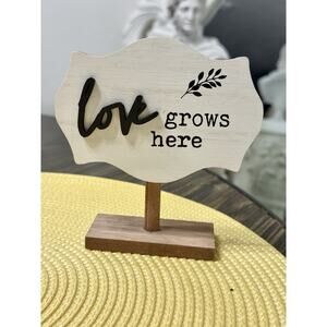 Plaque Love Grows Here Stand Alone Sign Home Decor Rustic Farmhouse Shabby Chic